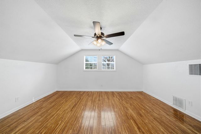 16918 Folsom Drive, Houston, TX 77049