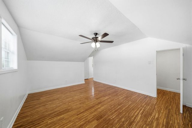 16918 Folsom Drive, Houston, TX 77049