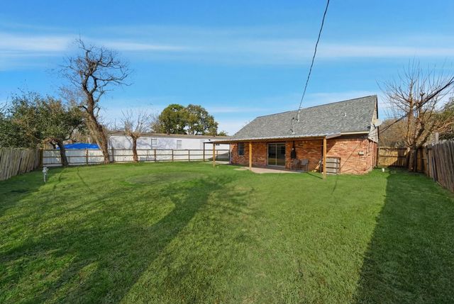 16918 Folsom Drive, Houston, TX 77049