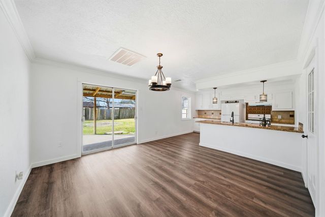 16918 Folsom Drive, Houston, TX 77049