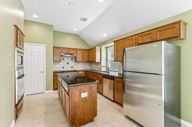 1419 Almond Brook Lane, Houston, TX 77062