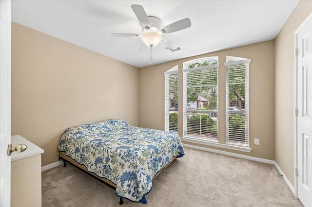 1419 Almond Brook Lane, Houston, TX 77062