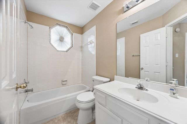 1419 Almond Brook Lane, Houston, TX 77062