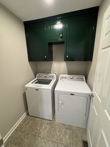 1808 Timber Grv, Nashville, TN 37214