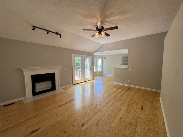 1808 Timber Grv, Nashville, TN 37214