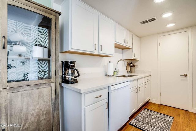 7906 E Keim Drive, Scottsdale, AZ 85250