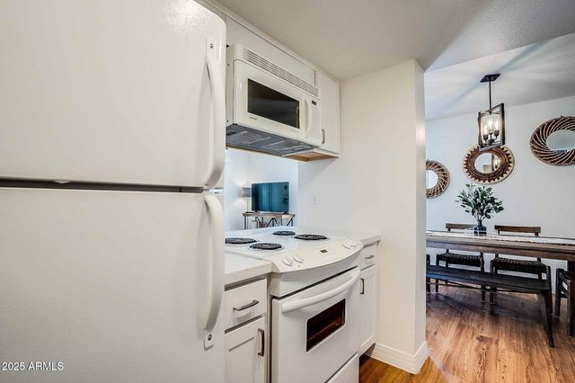 7906 E Keim Drive, Scottsdale, AZ 85250