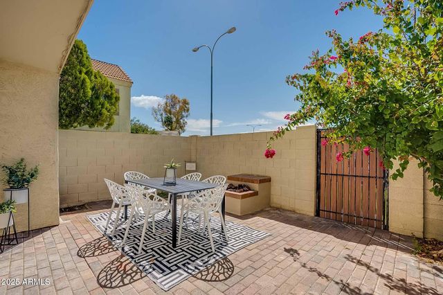 7906 E Keim Drive, Scottsdale, AZ 85250