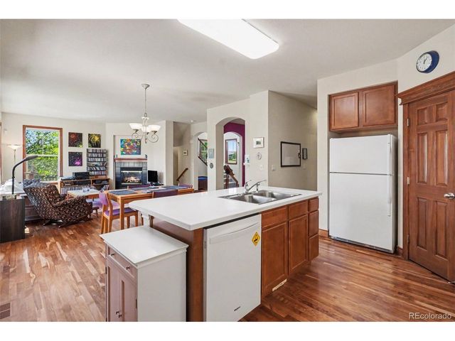 2304 N Yosemite St, Denver, CO 80238