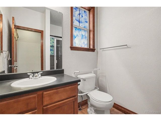 2304 N Yosemite St, Denver, CO 80238