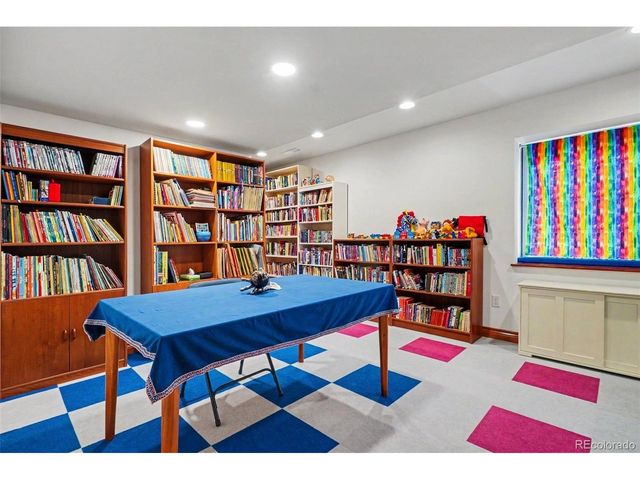 2304 N Yosemite St, Denver, CO 80238