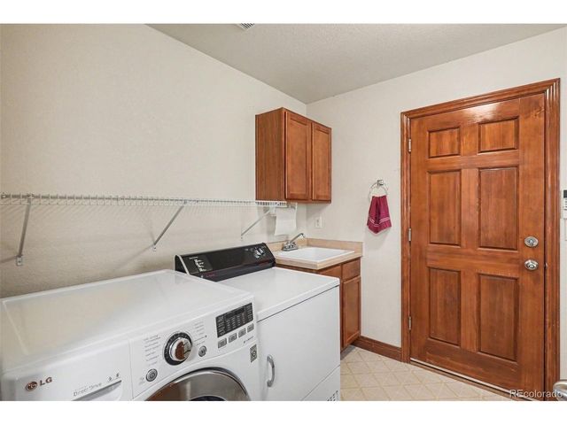 2304 N Yosemite St, Denver, CO 80238