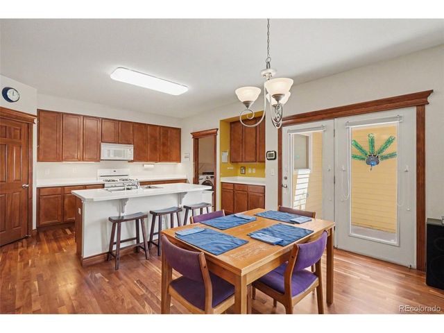 2304 N Yosemite St, Denver, CO 80238