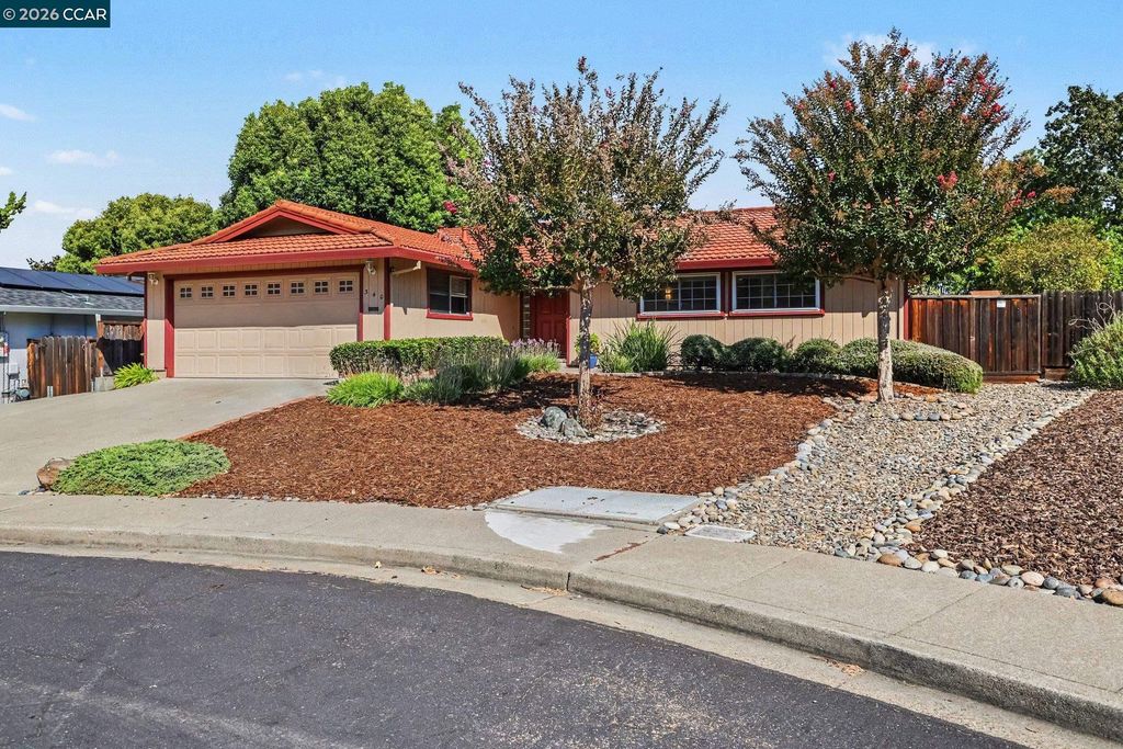 340 Greenway Dr, Martinez, CA 94553
