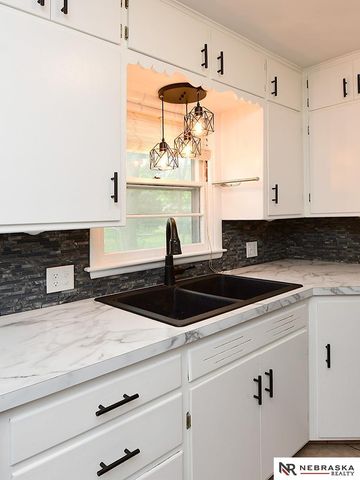 5341 N Street, Lincoln, NE 68510