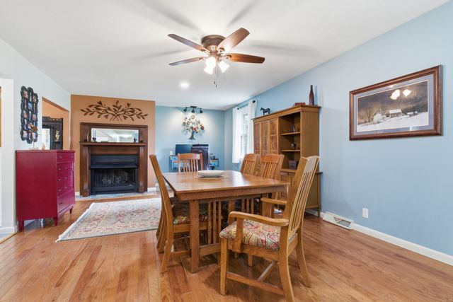 293 E Piney Rd, Dickson, TN 37055