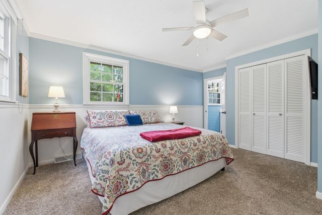 293 E Piney Rd, Dickson, TN 37055