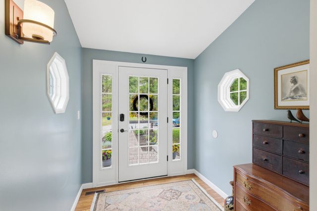 293 E Piney Rd, Dickson, TN 37055