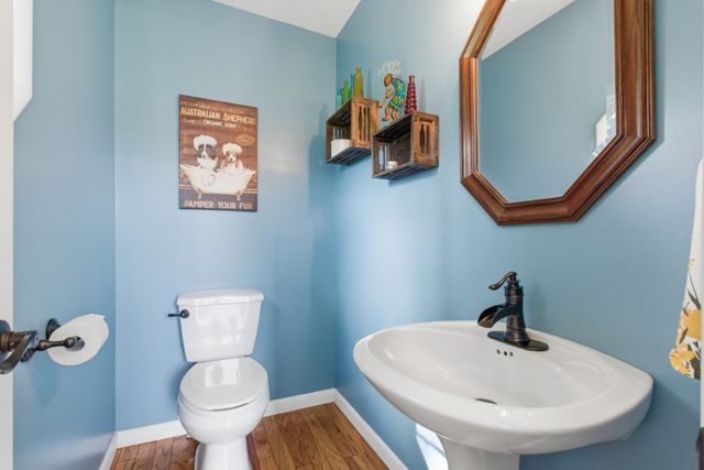 293 E Piney Rd, Dickson, TN 37055
