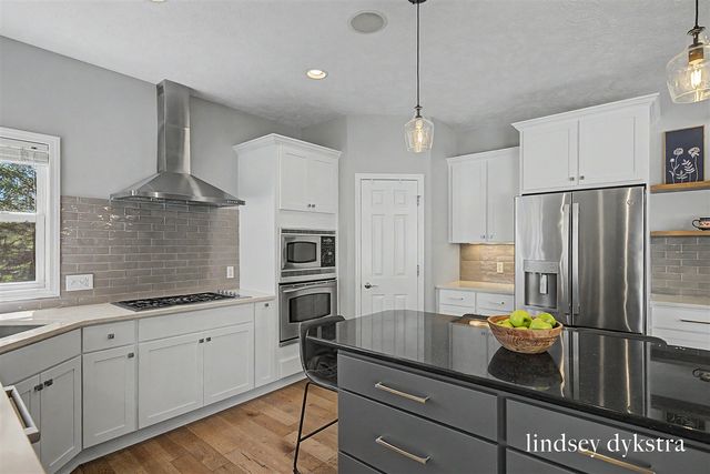 4320 Trail E Drive, Ada, MI 49301