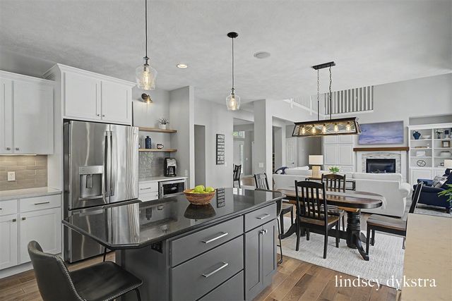 4320 Trail E Drive, Ada, MI 49301
