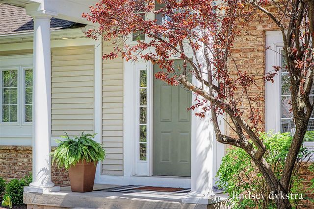 4320 Trail E Drive, Ada, MI 49301