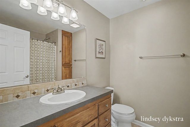 4320 Trail E Drive, Ada, MI 49301