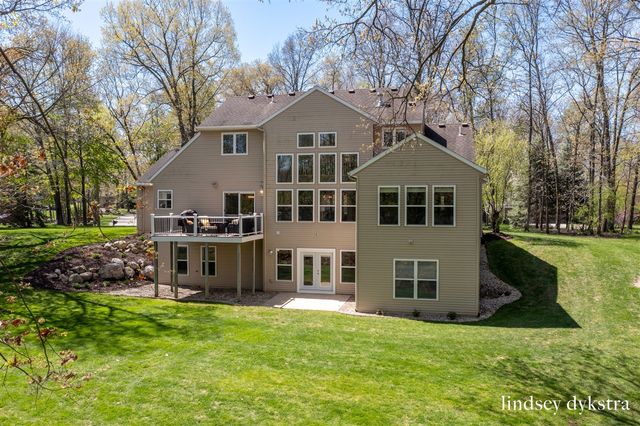 4320 Trail E Drive, Ada, MI 49301