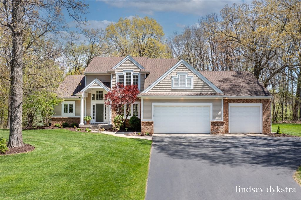 4320 Trail E Drive, Ada, MI 49301