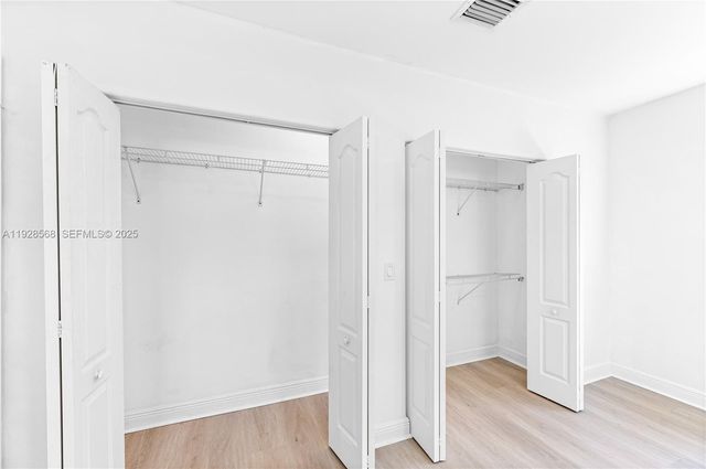 8995 SW 158th St, Palmetto Bay, FL 33157