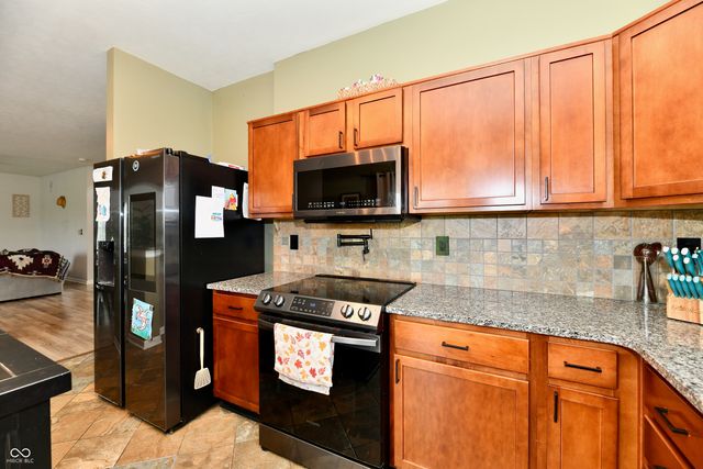 7604 Cloudy Court, Camby, IN 46113