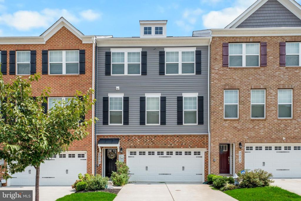 2220 RUBY TURN, Mitchellville, MD 20721