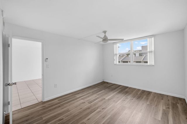 3550 NE 169th Street 309, North Miami Beach, FL 33160