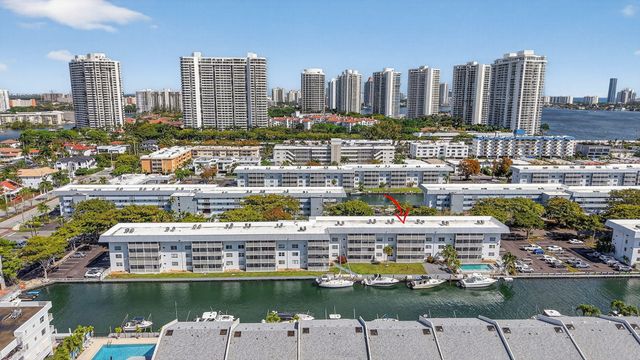 3550 NE 169th Street 309, North Miami Beach, FL 33160