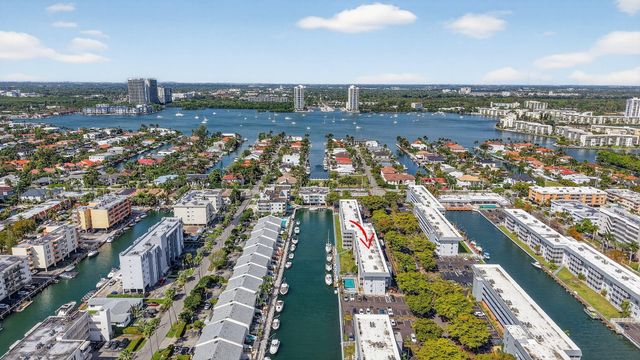 3550 NE 169th Street 309, North Miami Beach, FL 33160