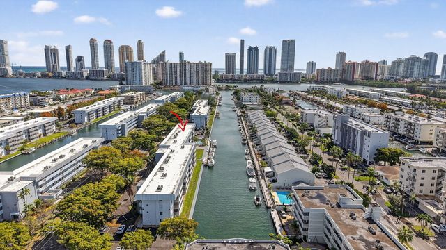 3550 NE 169th Street 309, North Miami Beach, FL 33160