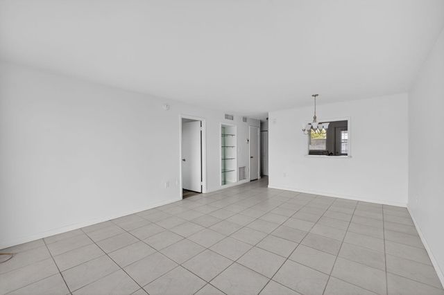 3550 NE 169th Street 309, North Miami Beach, FL 33160