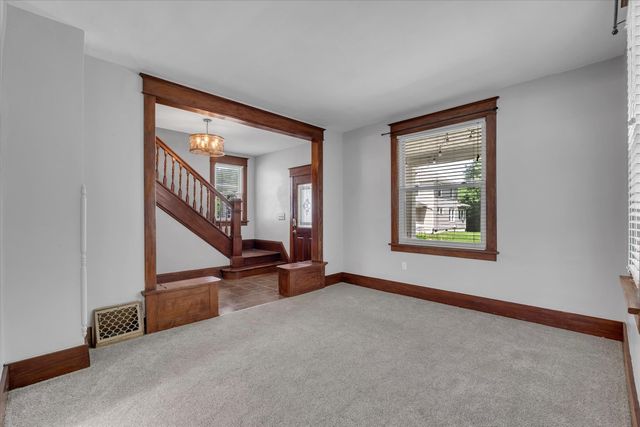1179 26th Street A, Moline, IL 61265
