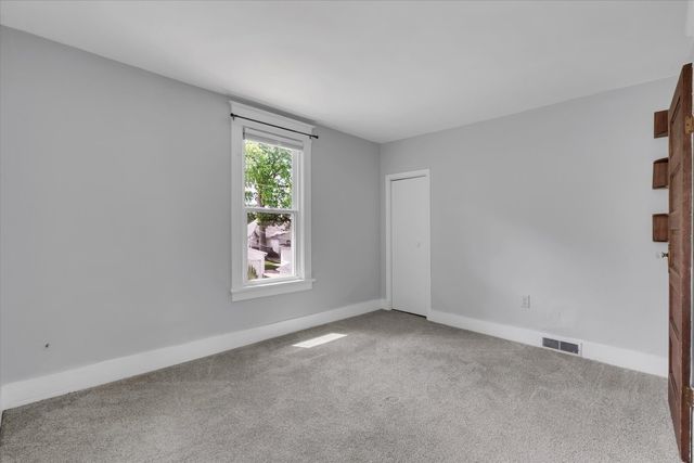1179 26th Street A, Moline, IL 61265