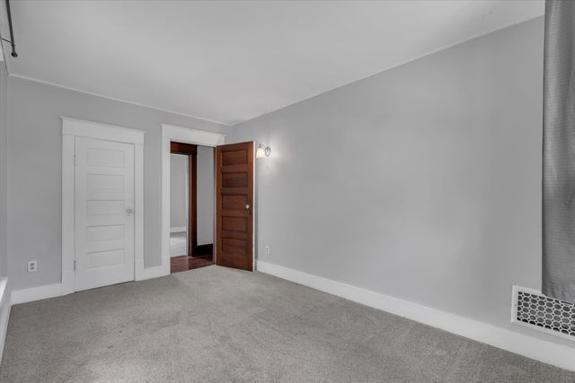 1179 26th Street A, Moline, IL 61265