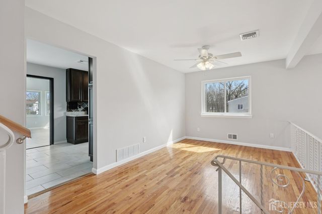 30 Rachel Terrace, Piscataway, NJ 08854