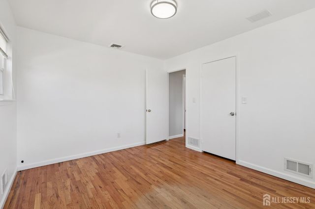 30 Rachel Terrace, Piscataway, NJ 08854