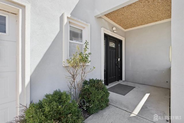 30 Rachel Terrace, Piscataway, NJ 08854