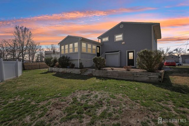 30 Rachel Terrace, Piscataway, NJ 08854