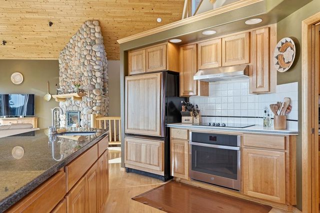 14904 N Forker Rd, Spokane, WA 99217