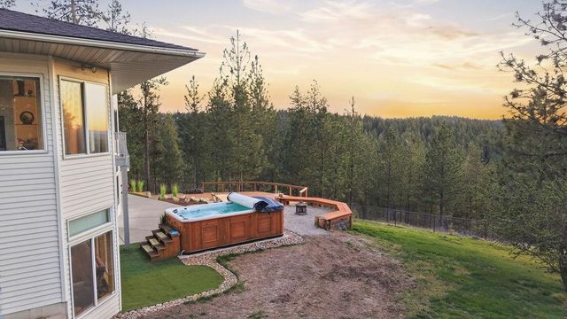14904 N Forker Rd, Spokane, WA 99217