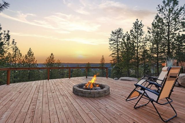 14904 N Forker Rd, Spokane, WA 99217