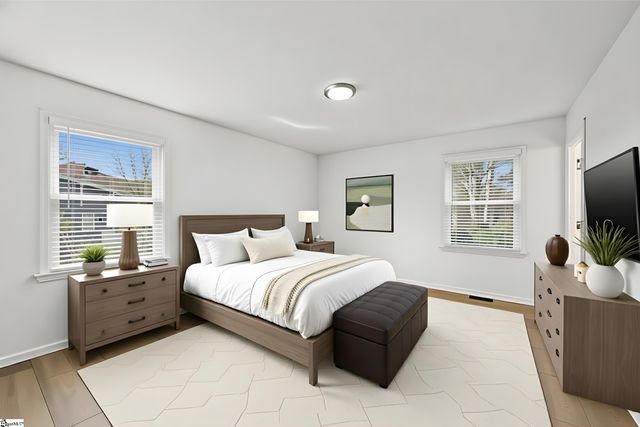 600 Sharondale Court, Spartanburg, SC 29303