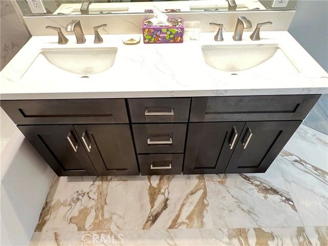 1011 Hyde Park Drive, Santa Ana, CA 92705