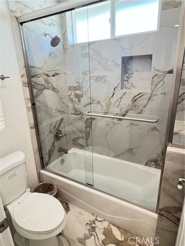 1011 Hyde Park Drive, Santa Ana, CA 92705